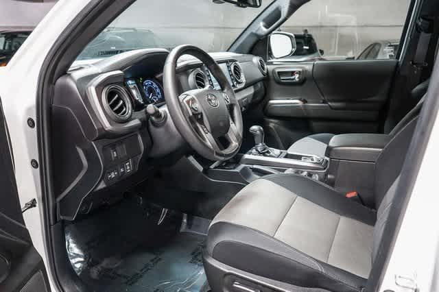 Thumbnail: 2023 Toyota Tacoma - 17