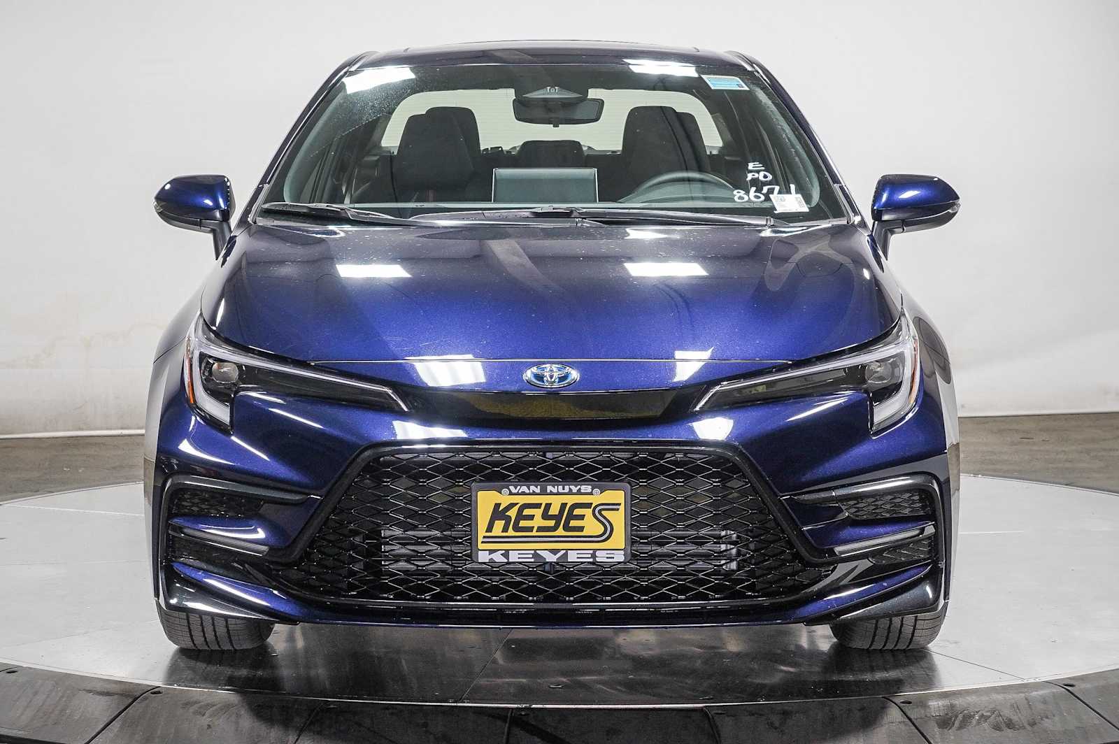 Thumbnail: 2025 Toyota Corolla - 2