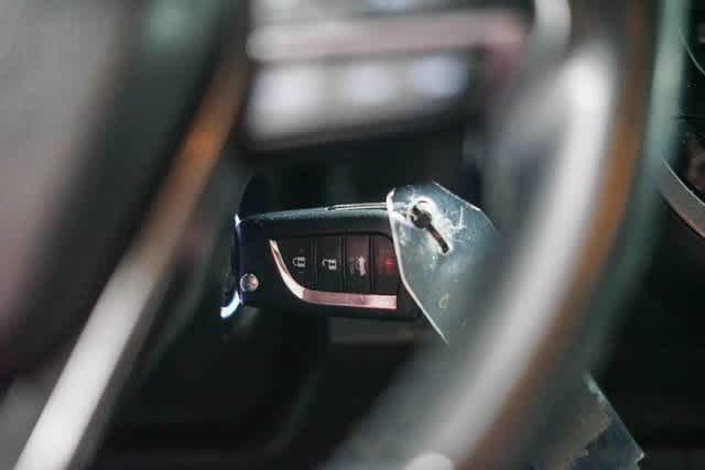 Thumbnail: 2023 Toyota Camry - 42