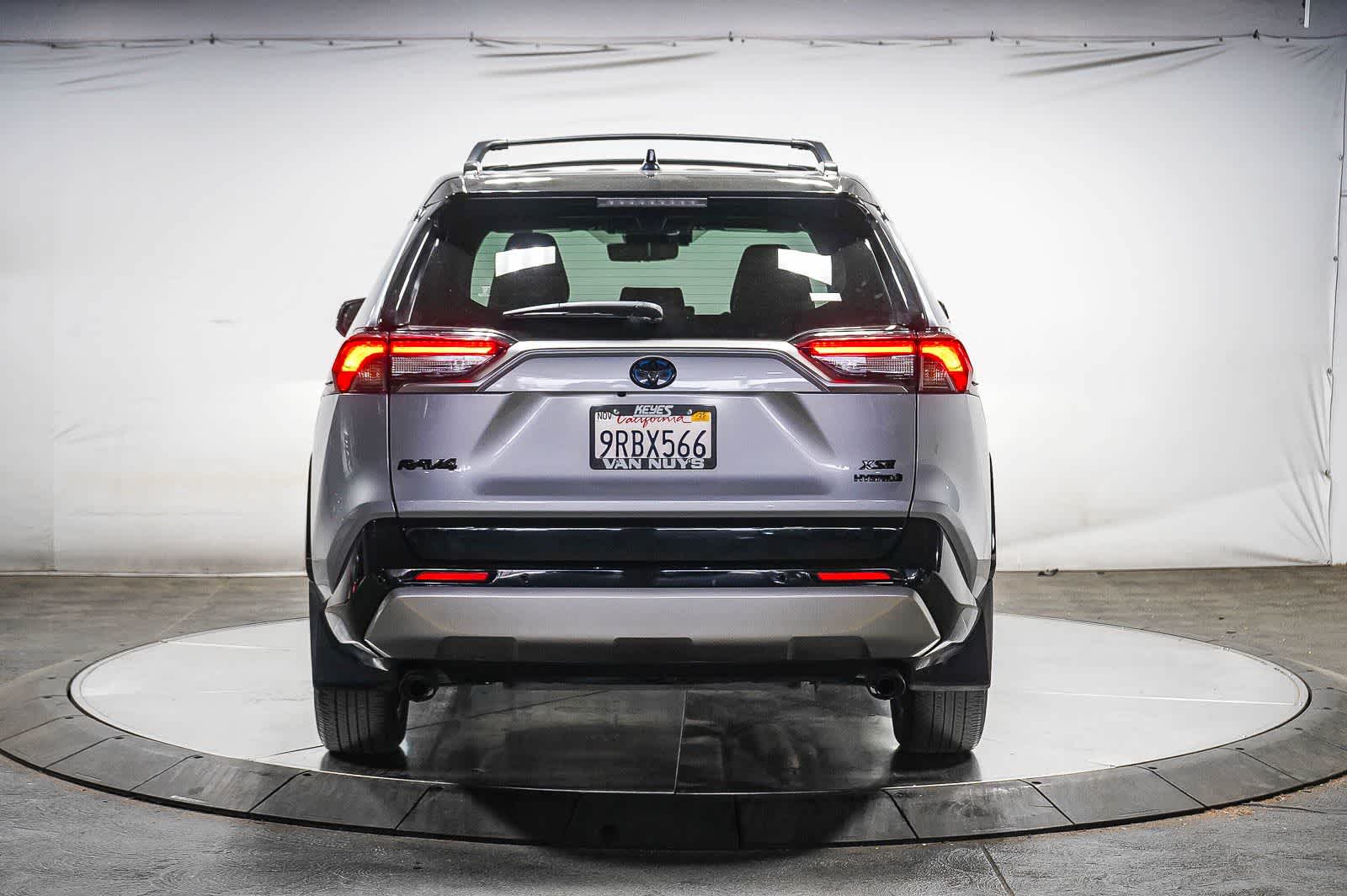 Thumbnail: 2024 Toyota RAV4 - 9