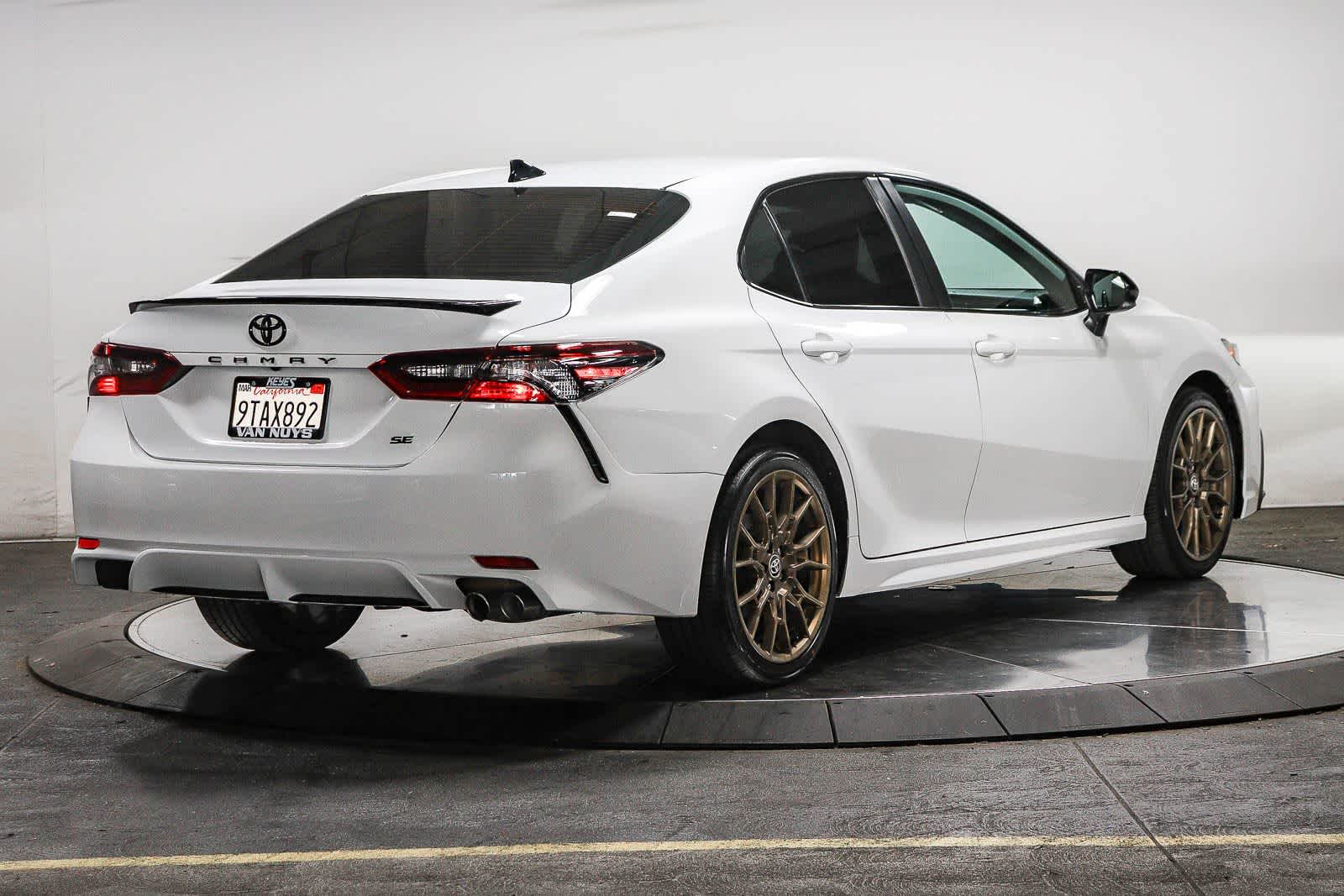 Thumbnail: 2023 Toyota Camry - 4