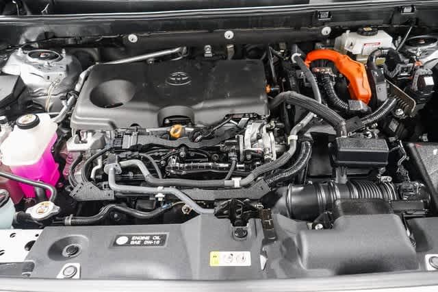 Thumbnail: 2021 Toyota RAV4 - 28