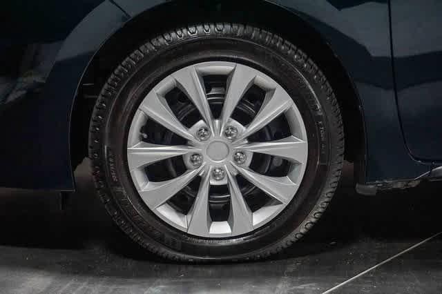 Thumbnail: 2019 Toyota Corolla - 10