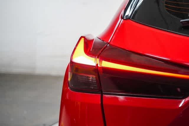 Thumbnail: 2024 Lexus UX - 11