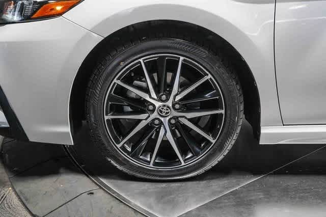 Thumbnail: 2023 Toyota Camry - 9