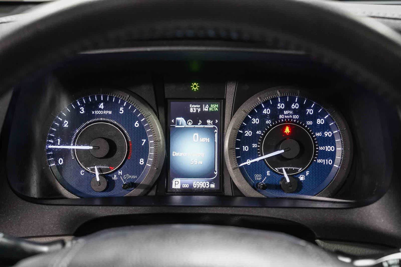 Thumbnail: 2020 Toyota Sienna - 25