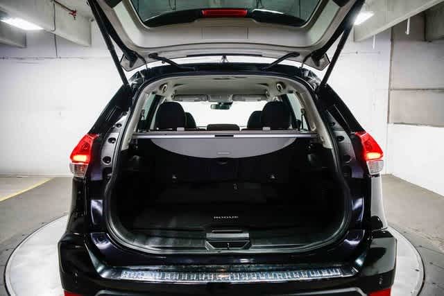 Thumbnail: 2019 Nissan Rogue - 26