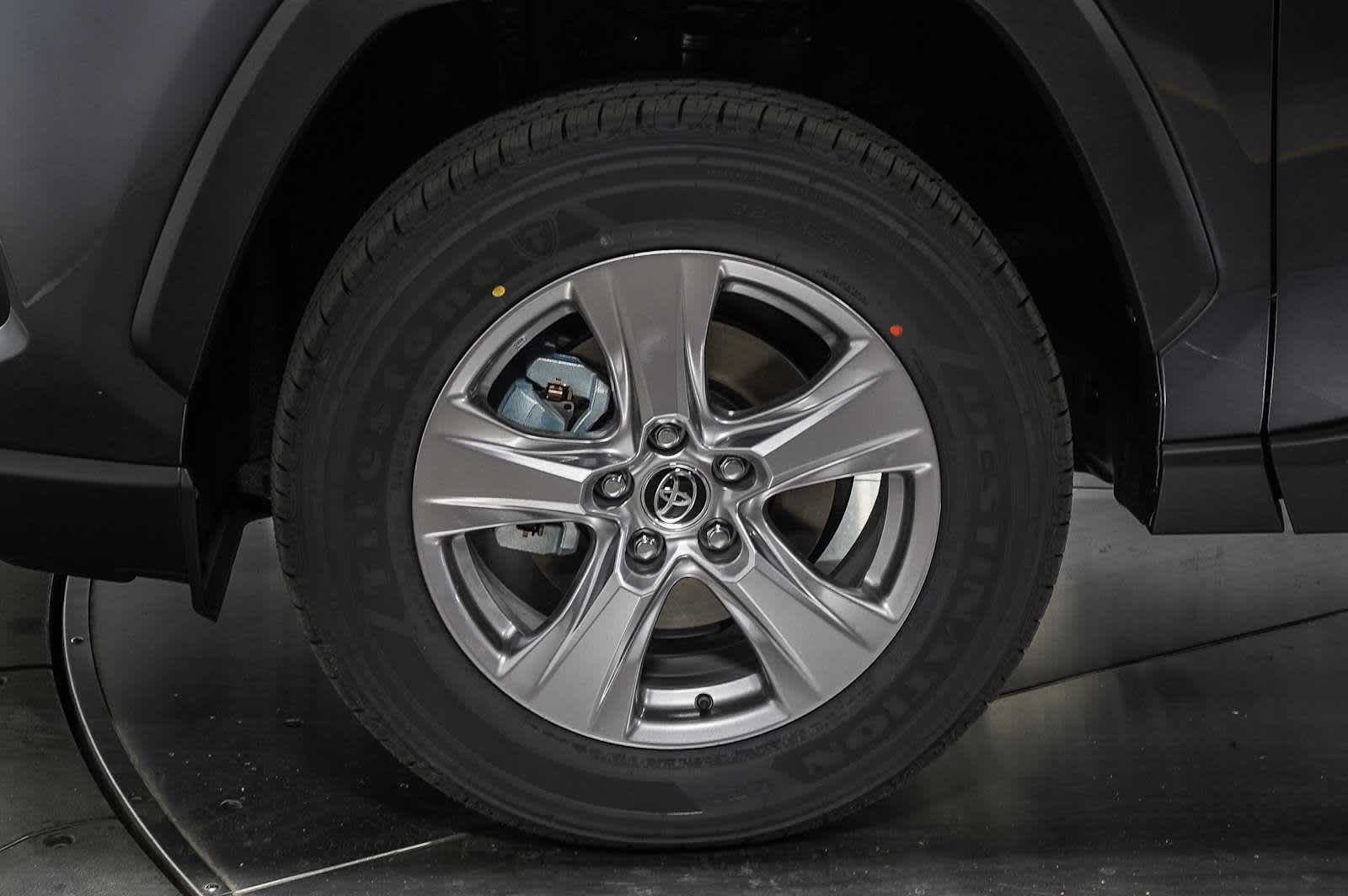 Thumbnail: 2025 Toyota RAV4 - 10