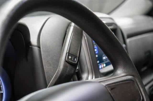 Thumbnail: 2023 Chevrolet Silverado 1500 - 24