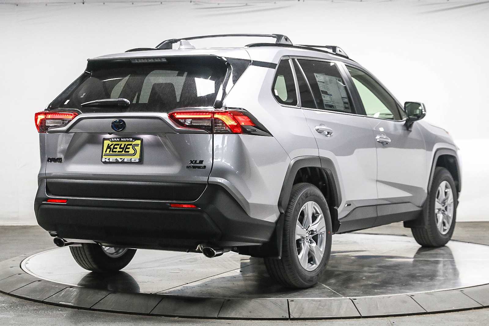 2024 Toyota RAV4 XLE 4