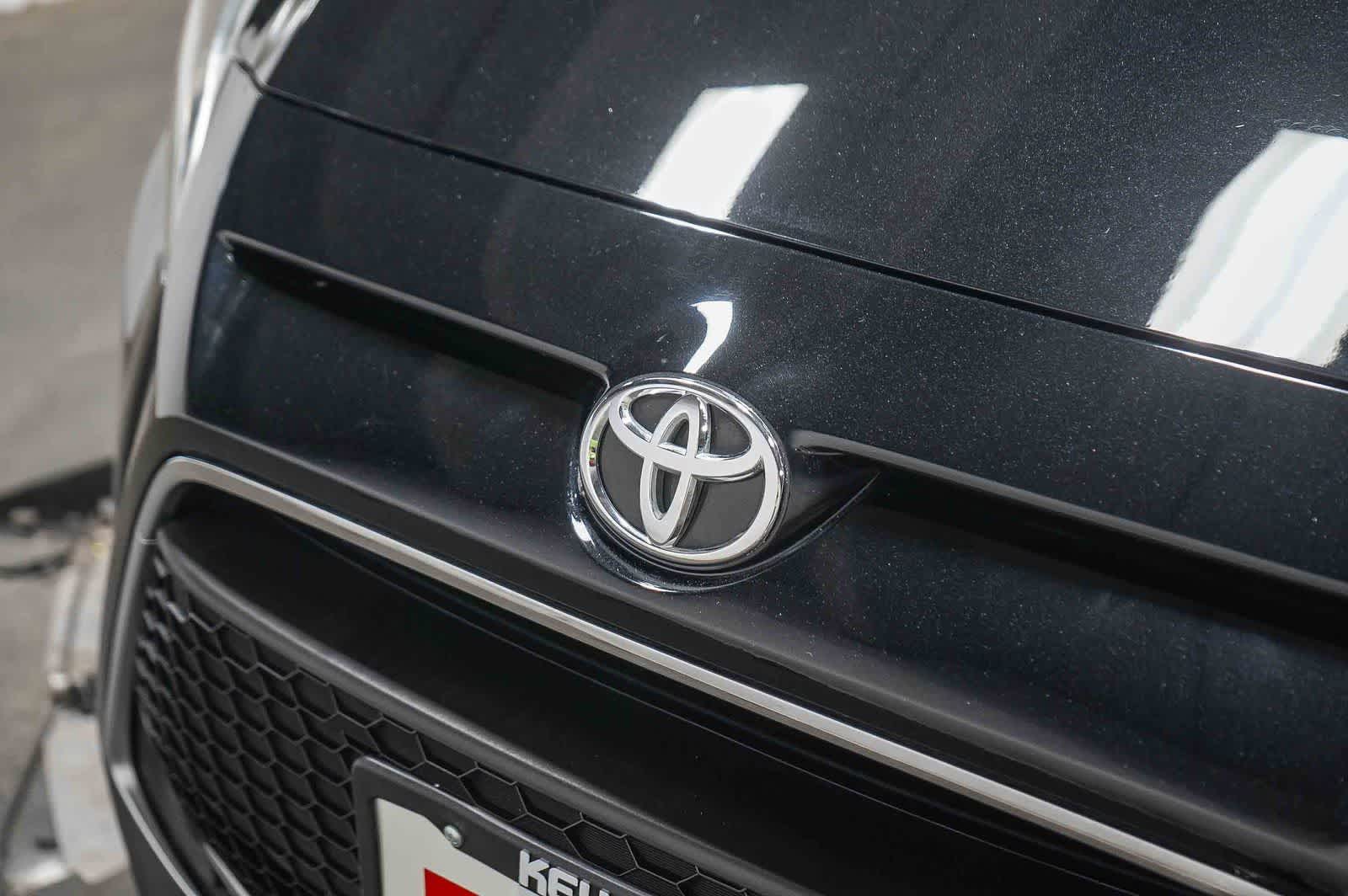 Thumbnail: 2020 Toyota Yaris - 9