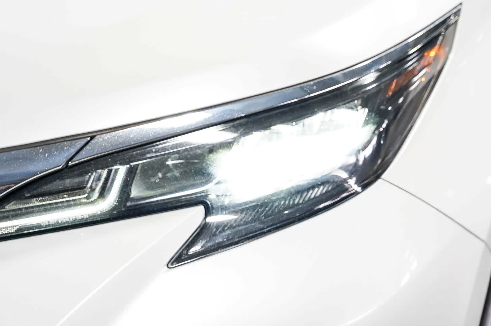 Thumbnail: 2024 Toyota Sienna - 8
