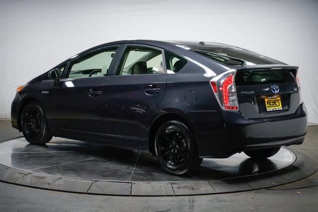 Thumbnail: 2015 Toyota Prius - 3