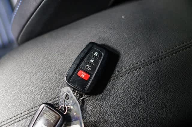 Thumbnail: 2019 Toyota RAV4 - 43