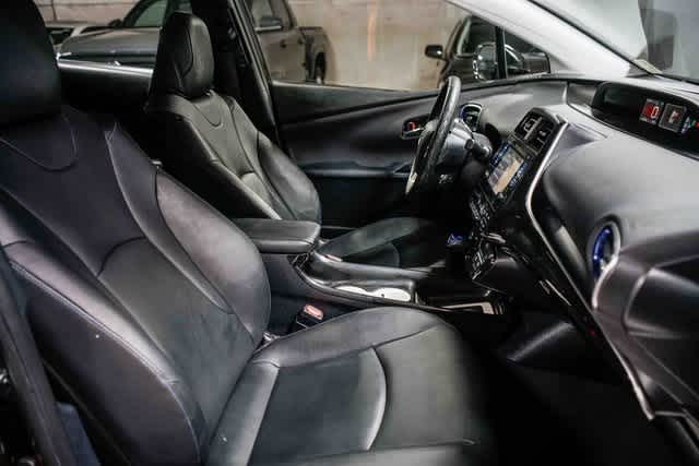 Thumbnail: 2016 Toyota Prius - 13