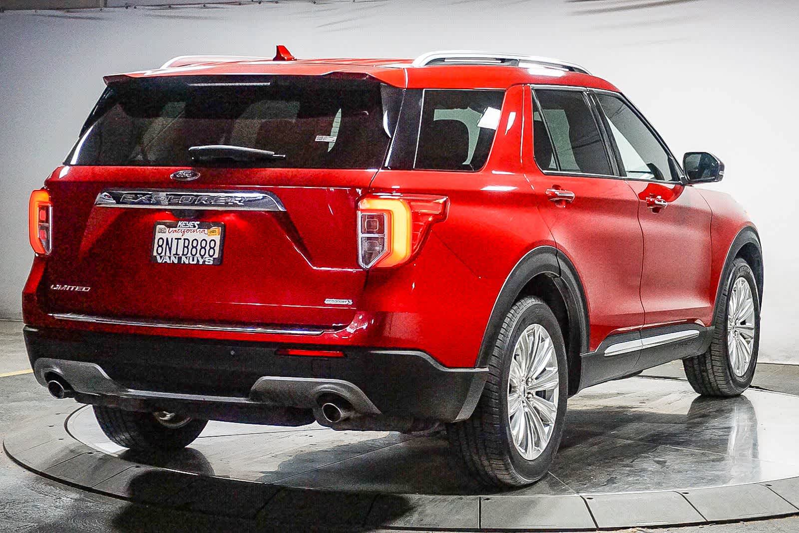 Thumbnail: 2020 Ford Explorer - 10