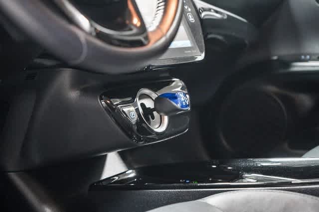 2020 Toyota Prius Prime XLE 23