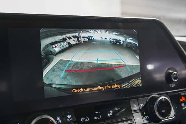 Thumbnail: 2023 Toyota Highlander - 27