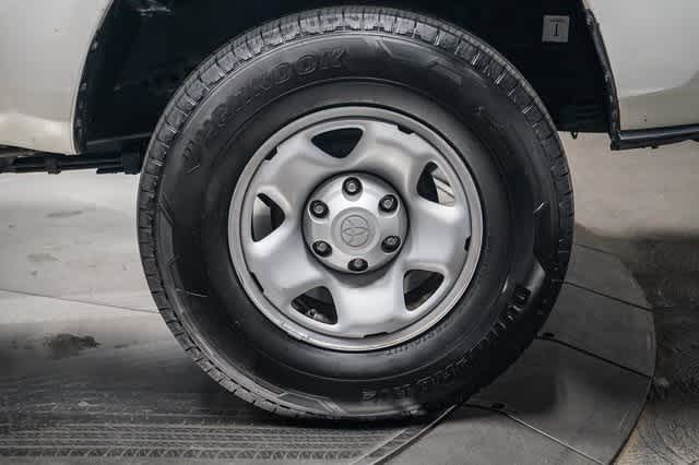 Thumbnail: 2021 Toyota Tacoma - 11