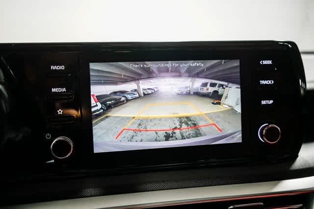 Thumbnail: 2021 Kia K5 - 24