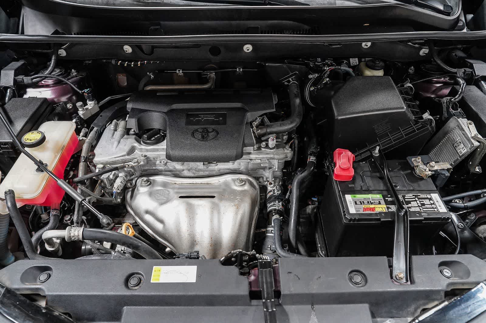 Thumbnail: 2017 Toyota RAV4 - 28