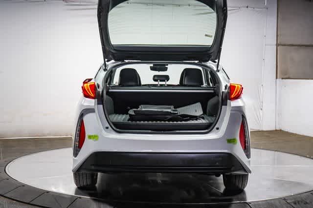 2022 Toyota Prius Prime XLE 27