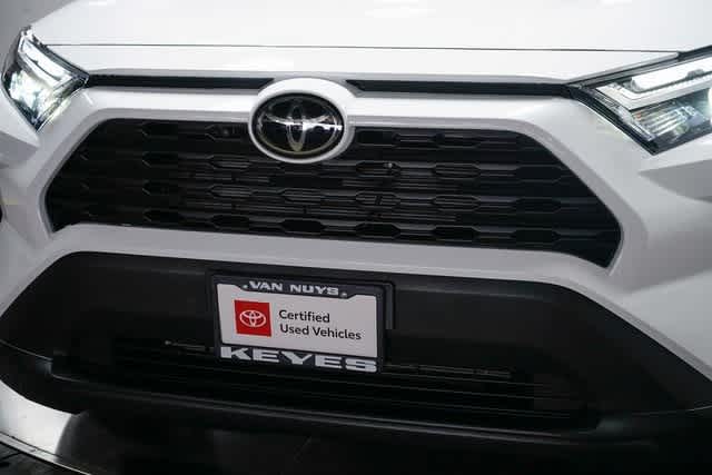 Thumbnail: 2024 Toyota RAV4 - 9