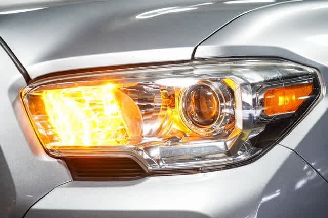 2019 Toyota Tacoma SR5 7