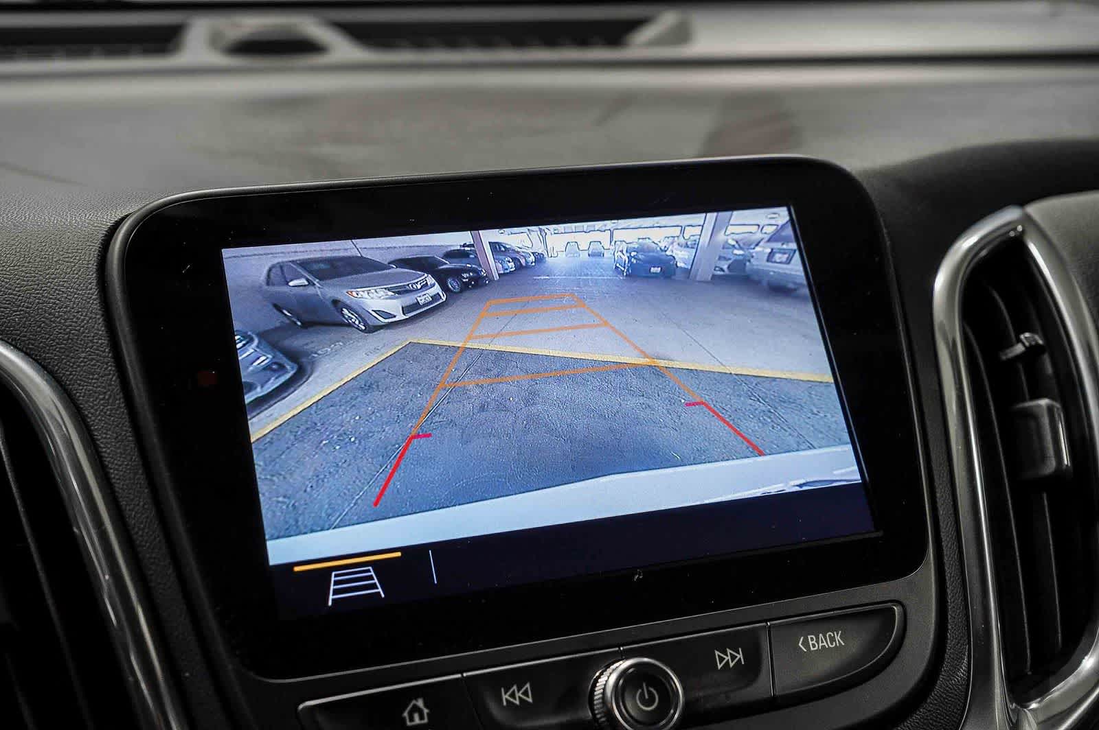 Thumbnail: 2019 Chevrolet Equinox - 25