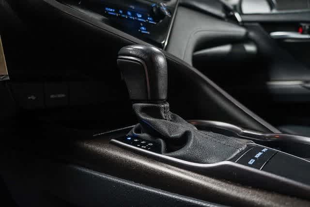 Thumbnail: 2023 Toyota Camry - 24