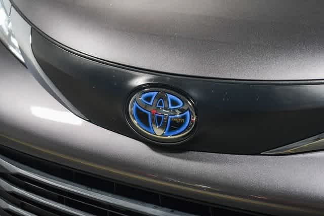 Thumbnail: 2021 Toyota Sienna - 9