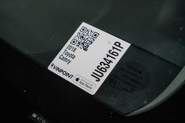 Thumbnail: 2018 Toyota Camry - 30