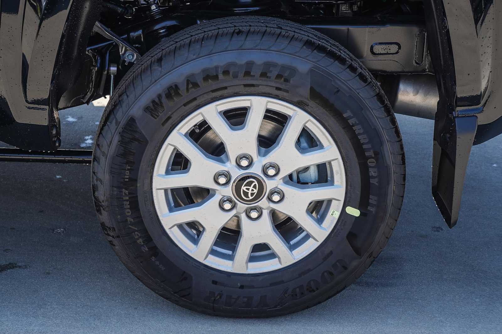 2025 Toyota Tacoma SR5 11