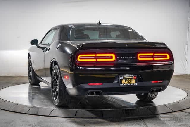 Thumbnail: 2015 Dodge Challenger - 2
