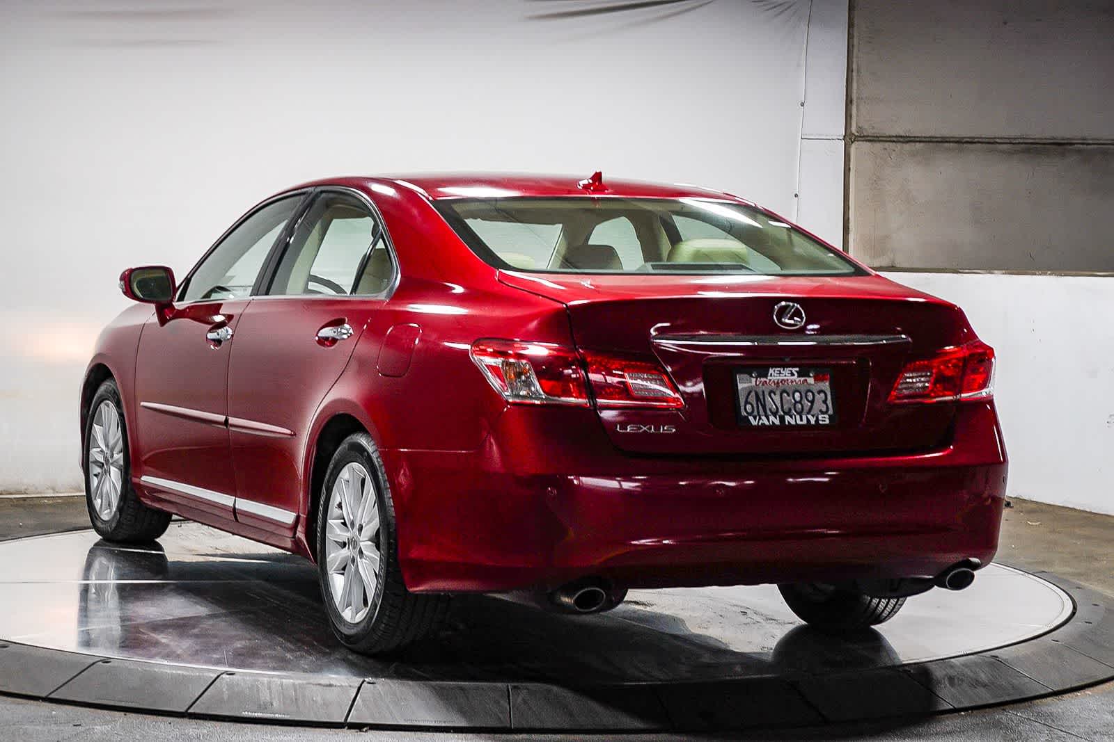 Thumbnail: 2010 Lexus ES - 6