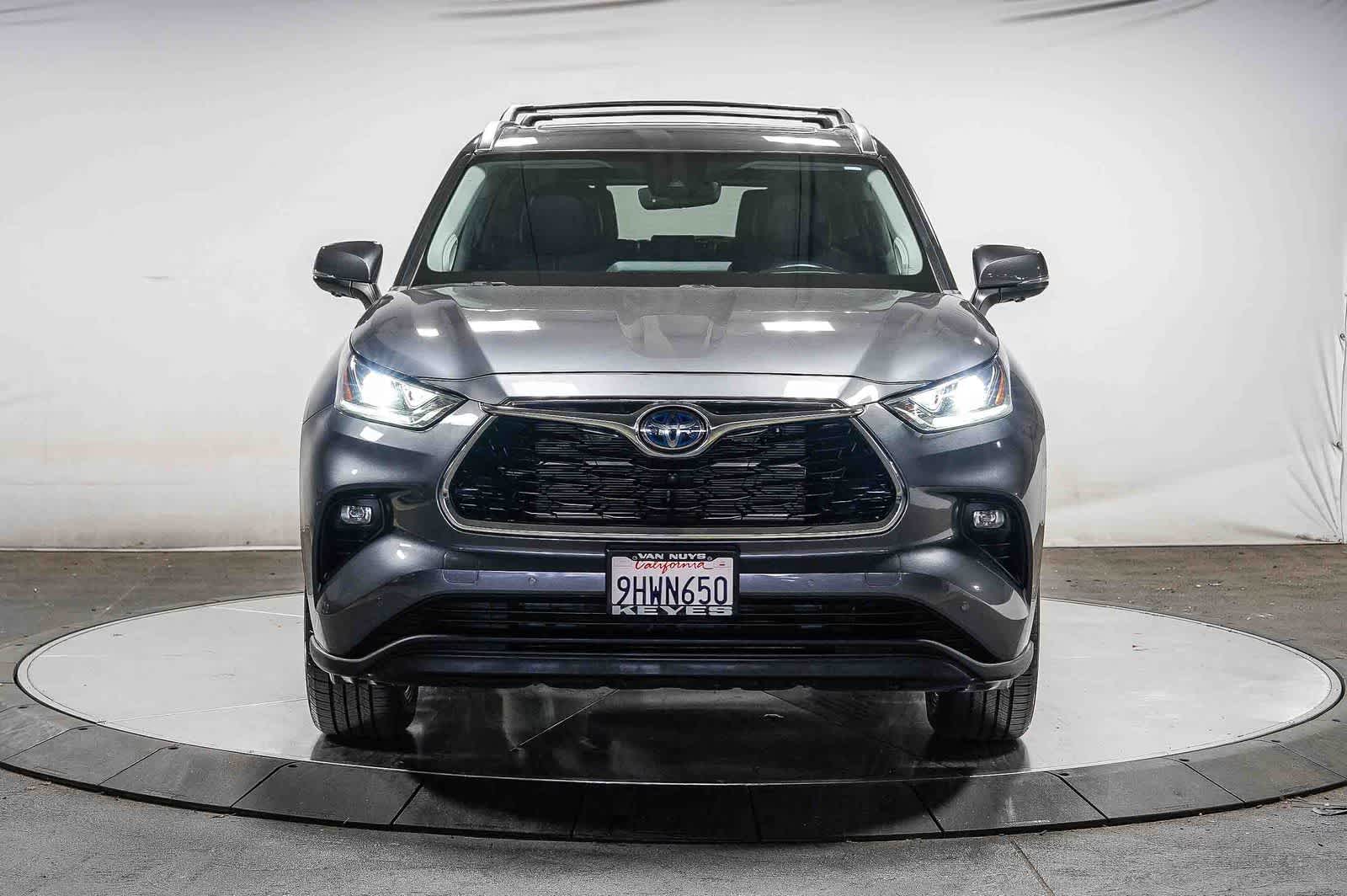 2023 Toyota Highlander Limited -
                  Van Nuys, CA