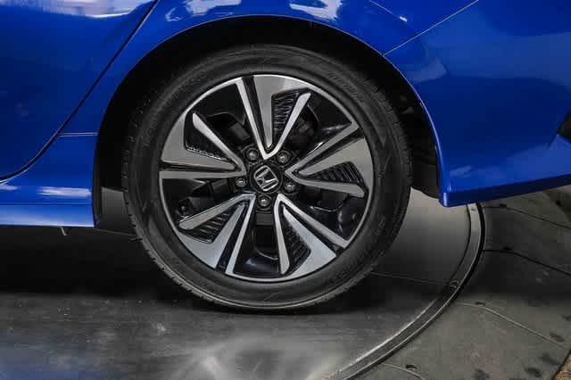 Thumbnail: 2017 Honda Civic - 10