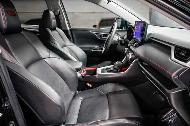 Thumbnail: 2024 Toyota RAV4 - 18