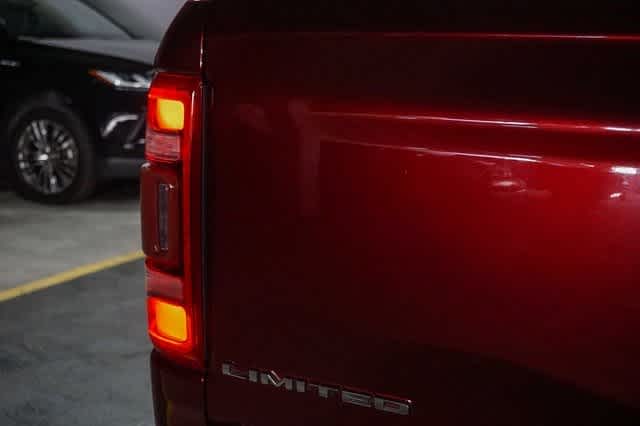 Thumbnail: 2019 RAM 1500 - 13
