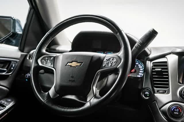 Thumbnail: 2015 Chevrolet Suburban - 15