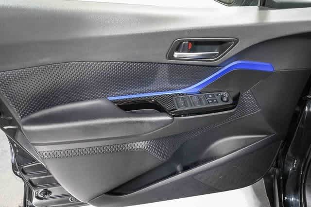 Thumbnail: 2020 Toyota C-HR - 22