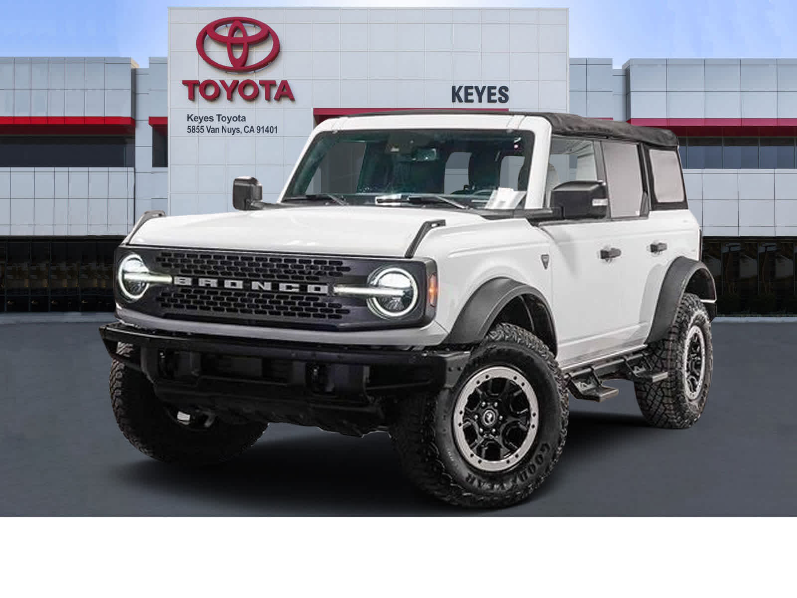 Thumbnail: 2022 Ford Bronco - 1