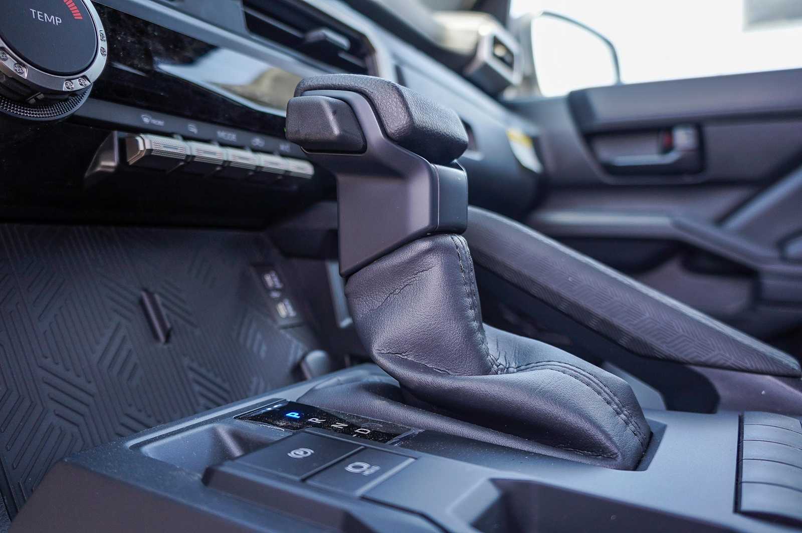 Thumbnail: 2025 Toyota Tacoma - 25