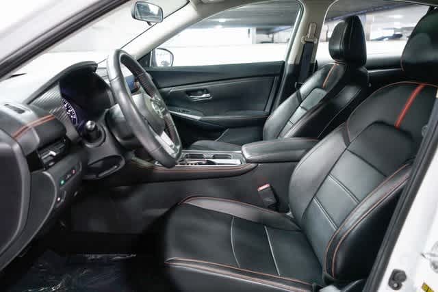Thumbnail: 2023 Nissan Sentra - 17
