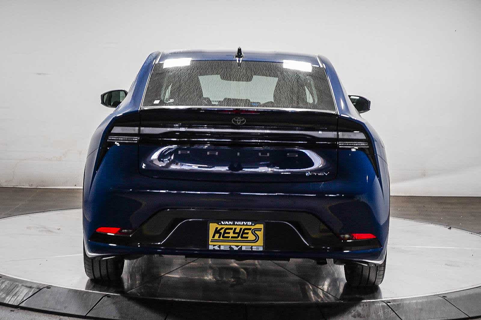 Thumbnail: 2026 Toyota Prius - 5