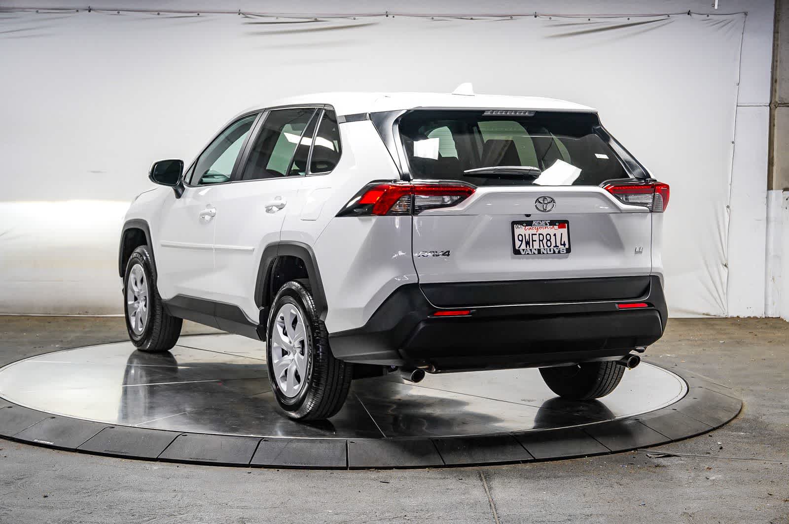 Thumbnail: 2025 Toyota RAV4 - 3