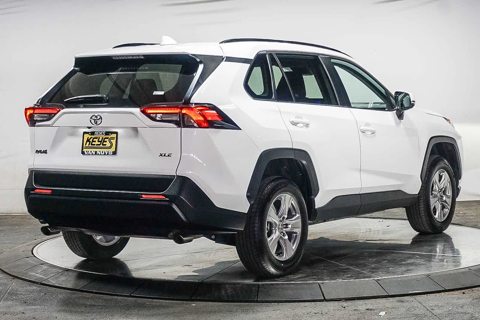 Thumbnail: 2024 Toyota RAV4 - 4