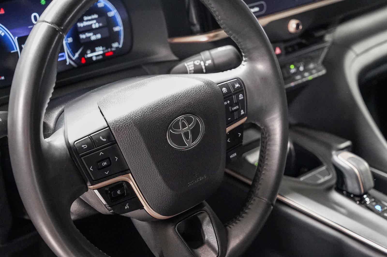 Thumbnail: 2023 Toyota Crown - 20