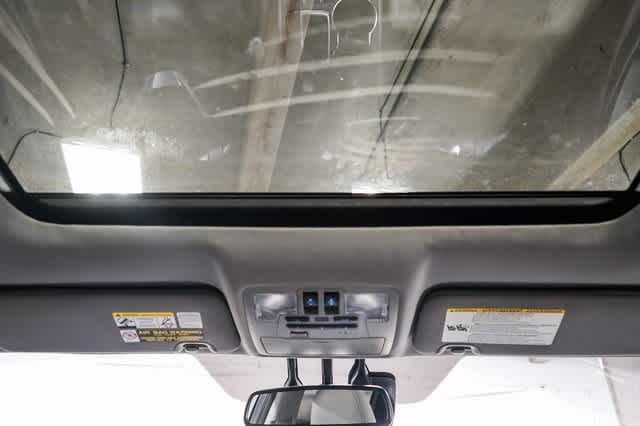 2014 Toyota Highlander Limited Platinum 16