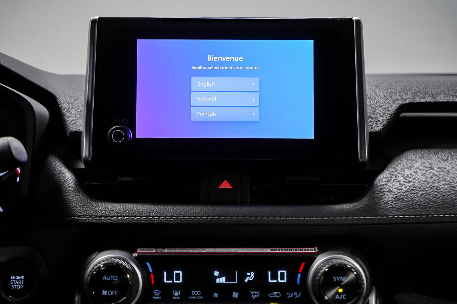 2025 Toyota RAV4 XLE 16
